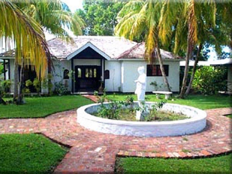 Fern Hill Club Hotel Port Antonio Exterior photo